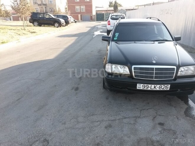 Mercedes C 200 2000, 238,000 km - 2.0 l - Bakı