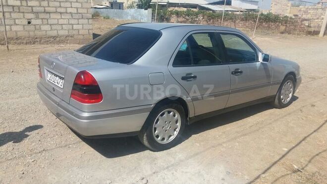 Mercedes C 220 1994, 310,000 km - 2.2 л - Gəncə