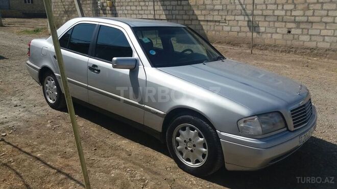 Mercedes C 220 1994, 310,000 km - 2.2 л - Gəncə
