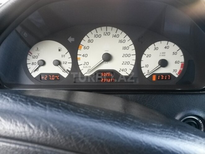 Mercedes C 200 2000, 238,000 km - 2.0 l - Bakı