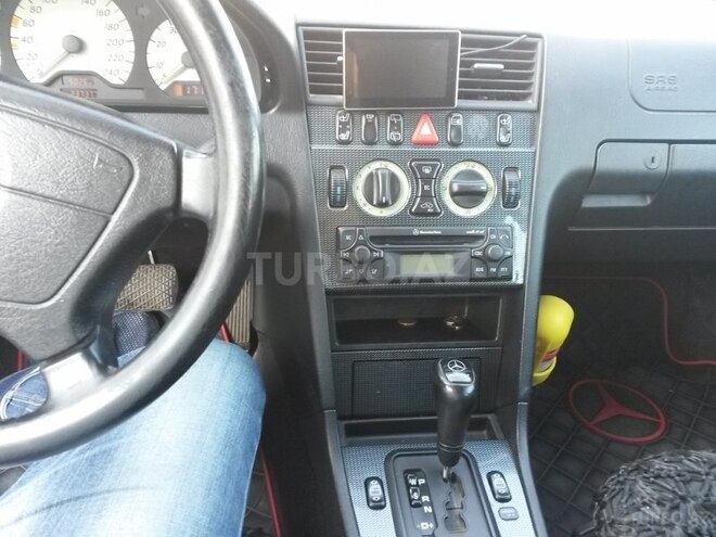 Mercedes C 200 2000, 238,000 km - 2.0 l - Bakı