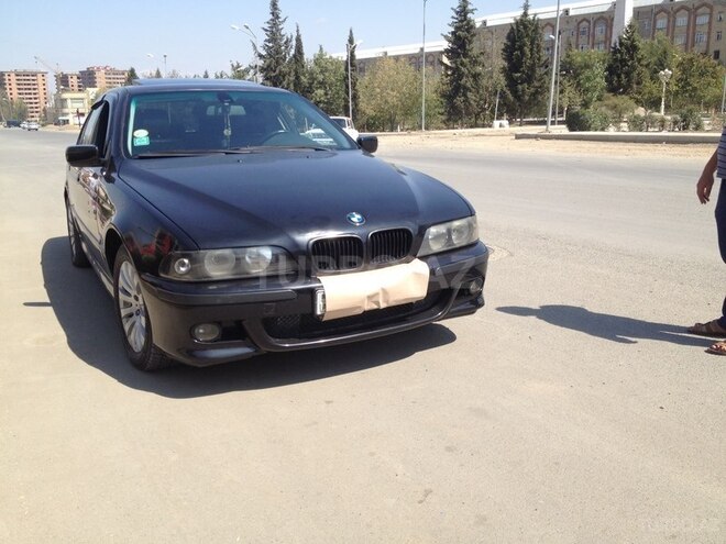 BMW 525 1999, 260,000 km - 2.5 l - Gəncə