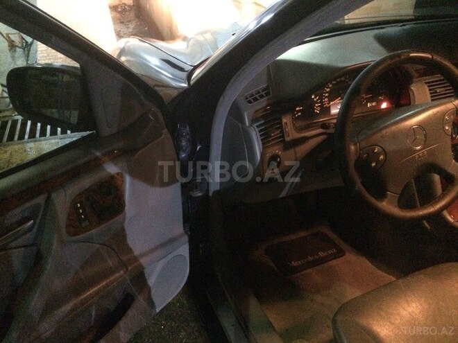 Mercedes E 200 2001, 196,000 km - 2.0 l - Bakı