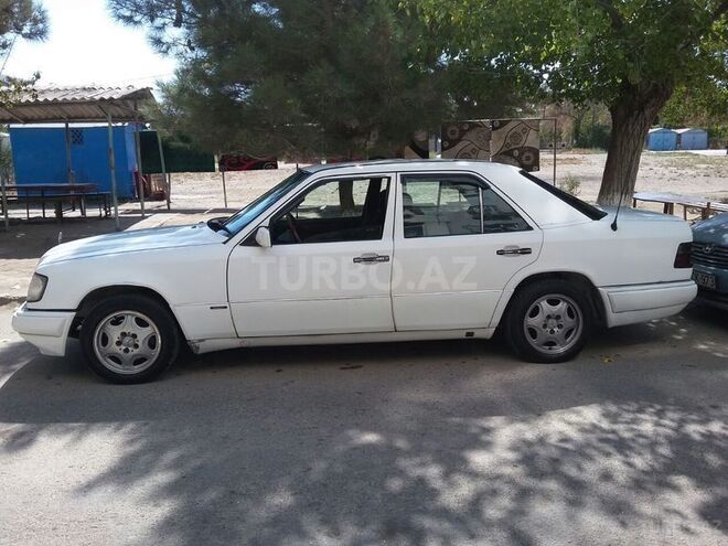 Mercedes E 300 1994, 490,155 km - 0.3 l - Bakı