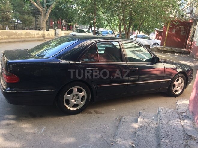 Mercedes E 260 2000, 295,420 km - 2.6 l - Sumqayıt