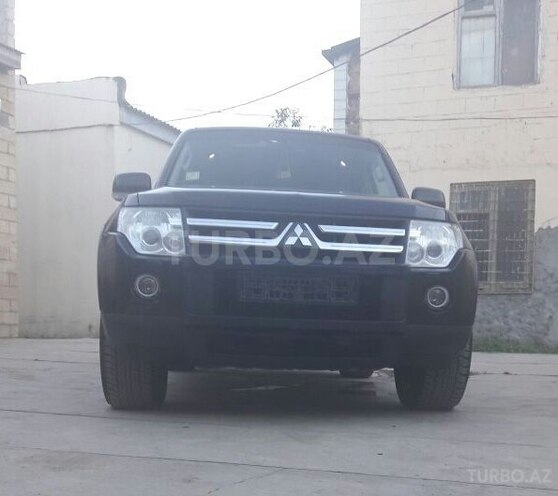 Mitsubishi Pajero 2007, 261,000 km - 3.2 л - Bakı