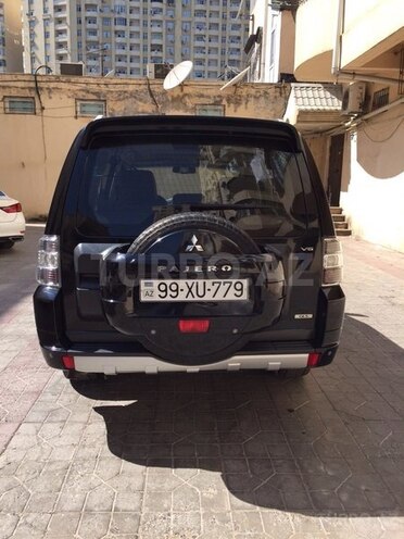 Mitsubishi Pajero 2011, 81,000 km - 3.5 l - Bakı
