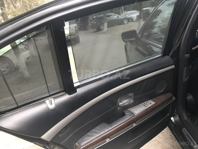 BMW 735 2003, 197,900 km - 3.6 l - Sumqayıt