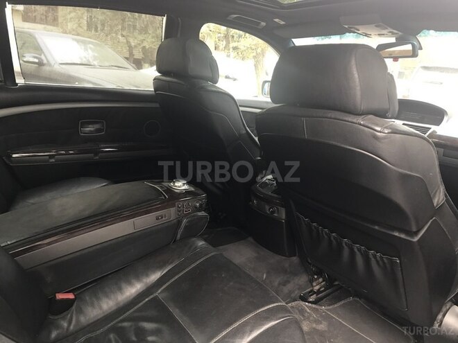 BMW 735 2003, 197,900 km - 3.6 l - Sumqayıt