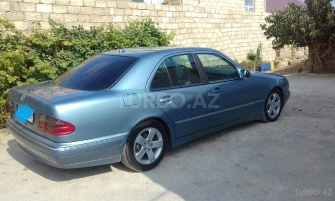 Mercedes E 220 2002, 3,250,000 km - 2.2 l - Bakı