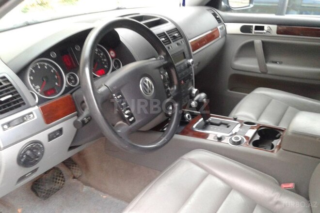 Volkswagen Touareg 2003, 94,000 km - 3.6 l - İsmayıllı