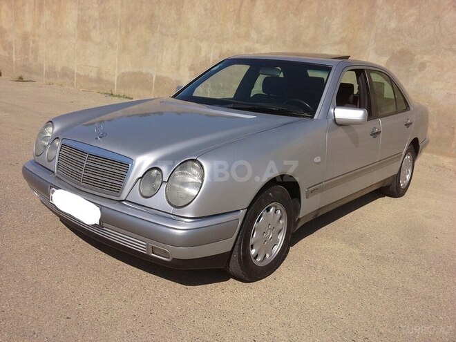 Mercedes E 200 1998, 287,000 km - 2.0 l - Bakı