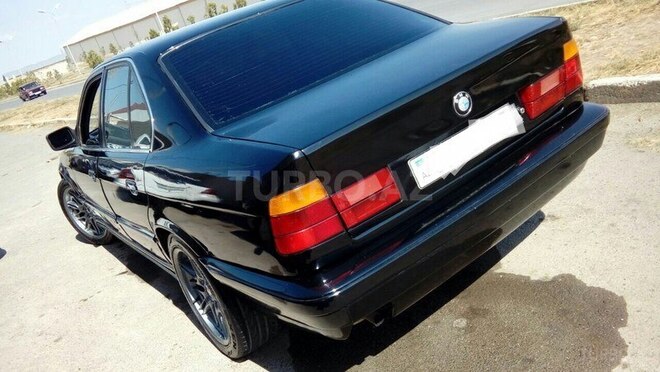 BMW 520 1988, 234,567 km - 2.0 л - Bakı