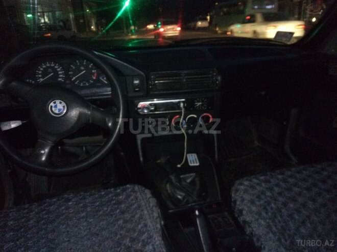 BMW 520 1988, 234,567 km - 2.0 л - Bakı