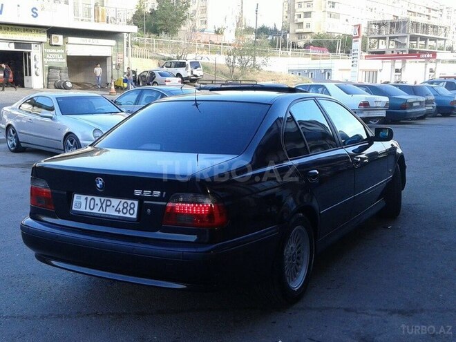 BMW 528 1999, 120,000 km - 2.8 l - Bakı