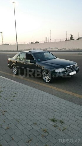 Mercedes C 230 1995, 390,000 km - 2.3 l - Bakı