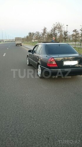 Mercedes C 230 1995, 390,000 km - 2.3 l - Bakı