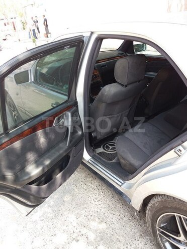 Mercedes E 220 1998, 416,200 km - 2.2 l - Bakı