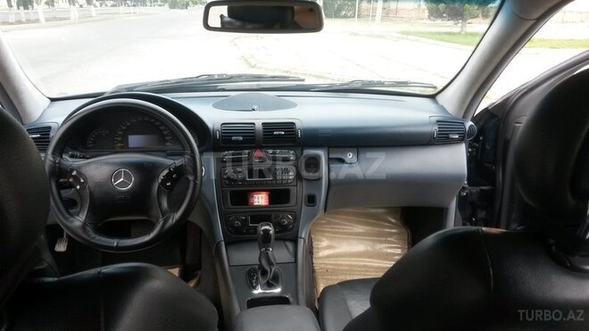 Mercedes C 240 2002, 183,415 km - 2.6 l - Sumqayıt