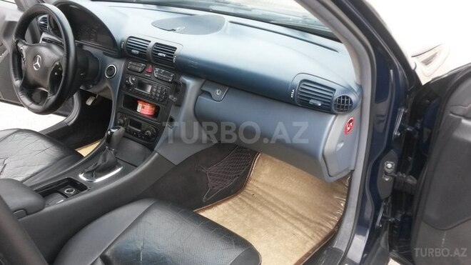 Mercedes C 240 2002, 183,415 km - 2.6 l - Sumqayıt