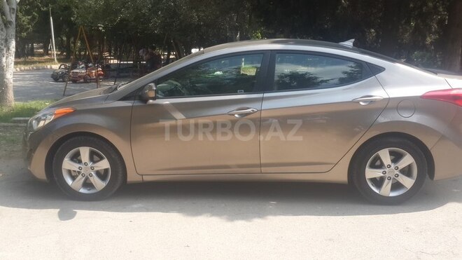 Hyundai Elantra 2013, 41,000 km - 1.8 l - Bakı