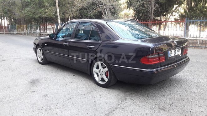 Mercedes E 230 1996, 320,000 km - 2.3 l - Sumqayıt