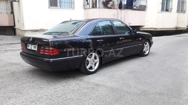 Mercedes E 230 1996, 320,000 km - 2.3 l - Sumqayıt