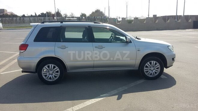 Mitsubishi Airtrek 2002, 203,000 km - 2.4 l - Bakı