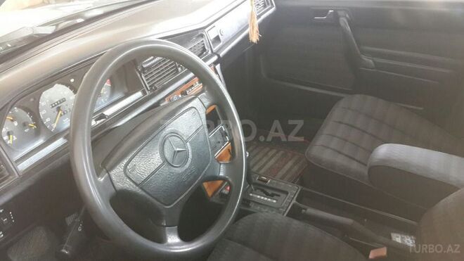 Mercedes 190 1992, 245,900 km - 2.0 l - Bakı