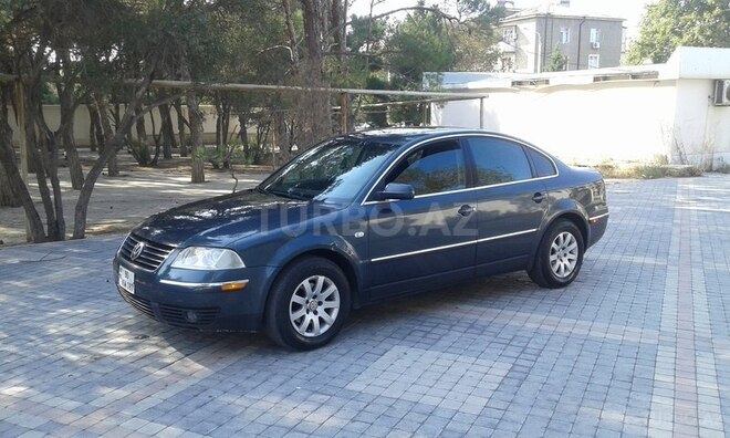 Volkswagen Passat 2004, 182,000 km - 1.8 l - Sumqayıt