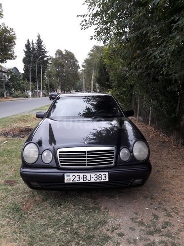 Mercedes E 230 1996, 420,000 km - 2.3 l - Göyçay