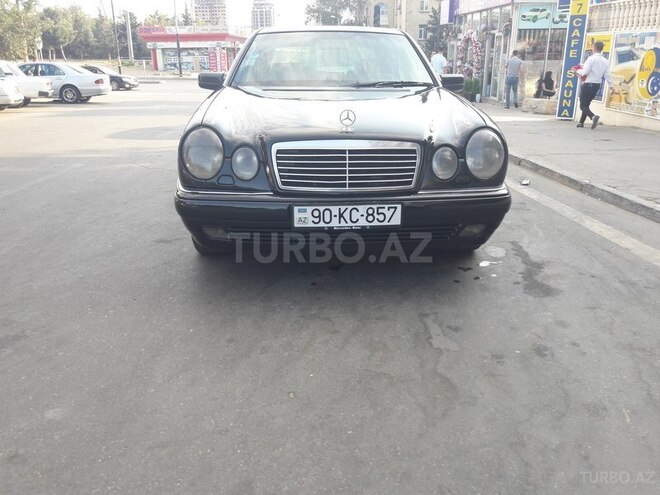 Mercedes E 300 1998, 390,000 km - 3.0 л - Bakı