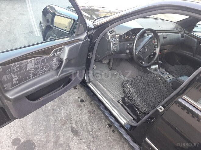 Mercedes E 300 1998, 390,000 km - 3.0 л - Bakı