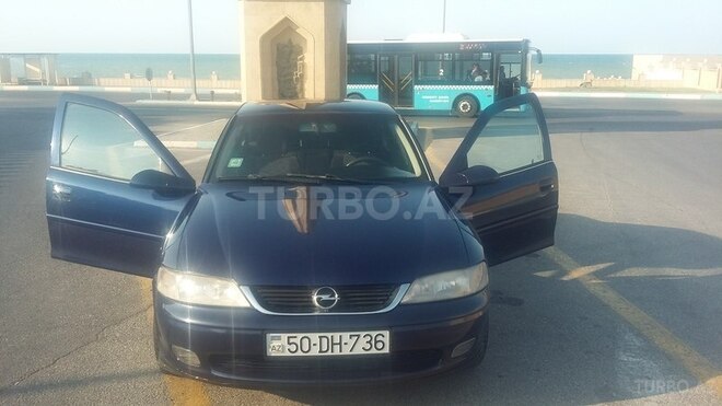Opel Vectra 1999, 340,000 km - 1.6 l - Sumqayıt