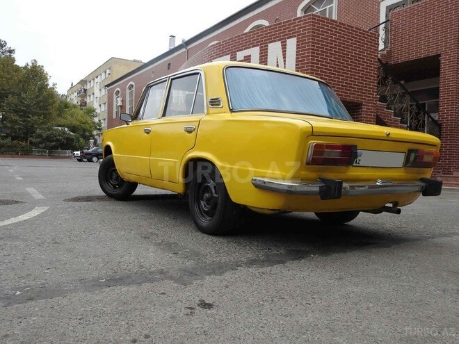 LADA (VAZ) 2106 1981, 150,000 km - 1.3 л - Şirvan