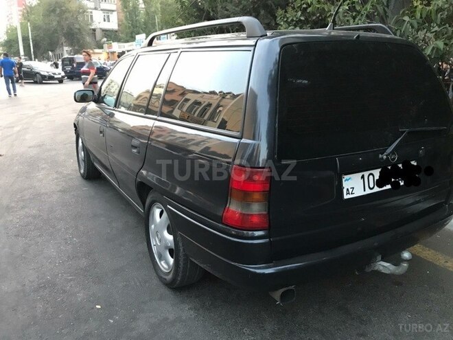 Opel Astra 1997, 293,542 km - 2.0 л - Bakı