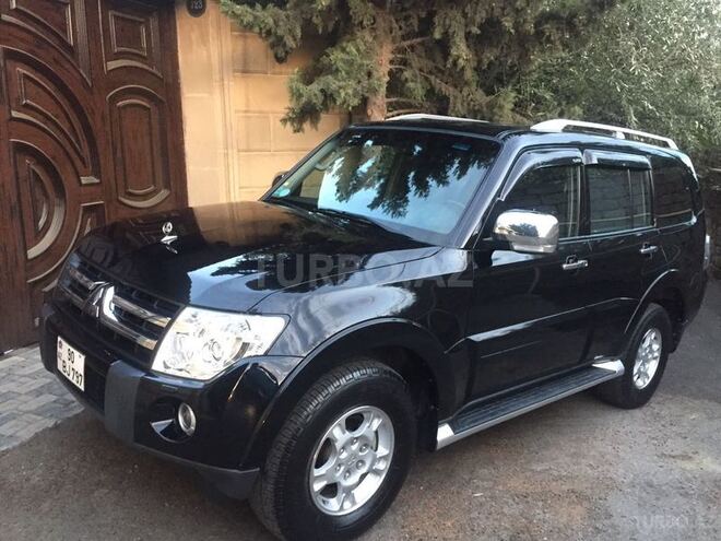 Mitsubishi Pajero 2008, 80,000 km - 0.3 l - Bakı