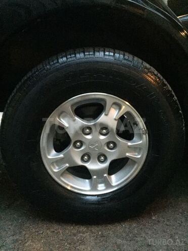 Mitsubishi Pajero 2008, 80,000 km - 0.3 l - Bakı