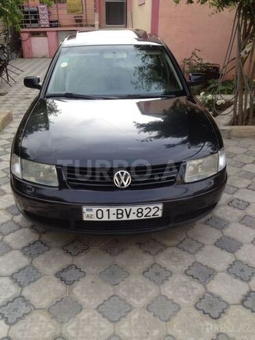 Volkswagen Passat 2000, 246,917 km - 1.8 l - Bakı