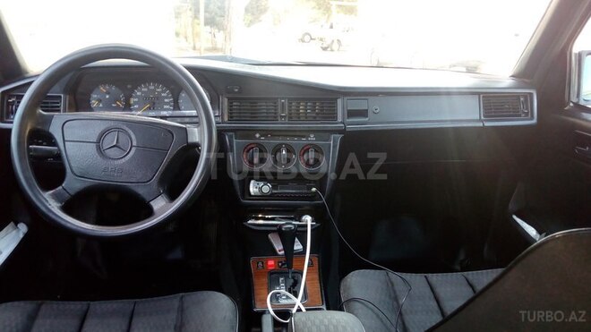 Mercedes 190 1993, 290,000 km - 1.8 л - Sumqayıt