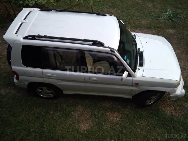 Mitsubishi Pajero io 1999, 302,084 km - 1.8 л - Ucar