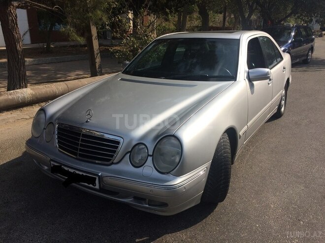 Mercedes E 280 2000, 217,000 km - 2.8 л - Bakı