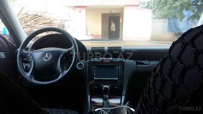 Mercedes C 240 2000, 310,000 km - 2.4 л - Bakı