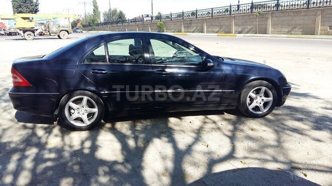 Mercedes C 240 2000, 310,000 km - 2.4 л - Bakı