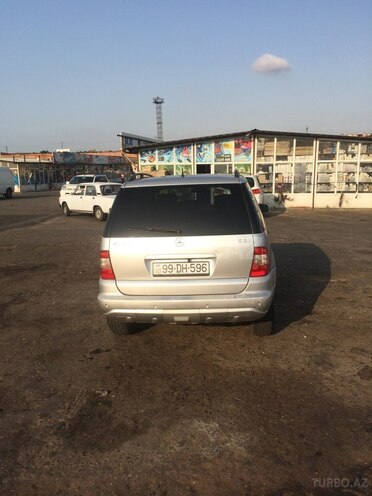 Mercedes ML 270 2003, 290,839 km - 2.7 l - Bakı