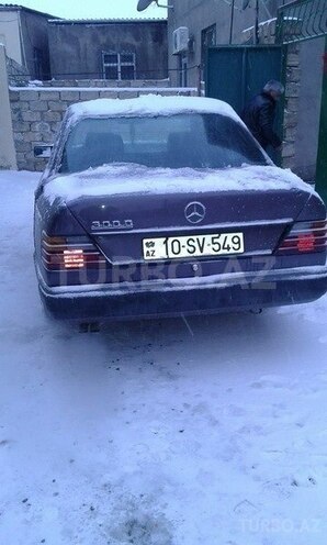 Mercedes E 300 1992, 222,888 km - 0.3 l - Bakı
