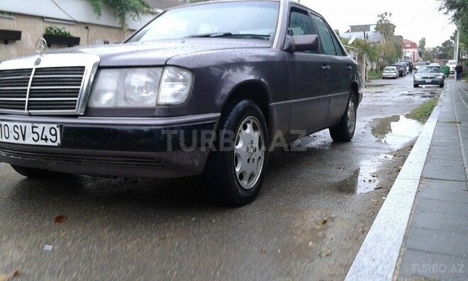 Mercedes E 300 1992, 222,888 km - 0.3 l - Bakı
