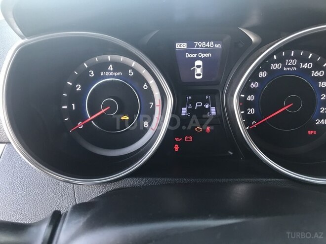 Hyundai Elantra 2013, 79,848 km - 1.8 l - Naxçıvan