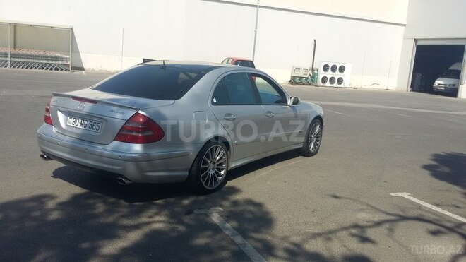 Mercedes E 320 2003, 248,000 km - 3.2 l - Bakı