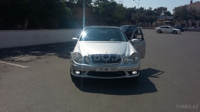 Mercedes E 320 2003, 248,000 km - 3.2 l - Bakı